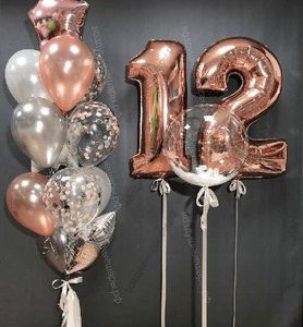Фотозона из шаров для девочки с цифрами "12 лет", 12 шаров + 2 цифры + сфера