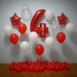Фотозона на день рождения ребенка "Уже 4 года!", 64шара+цифра