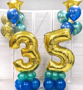 Комплект шаров на юбилей 35 лет, 2 стойки + 2 букета