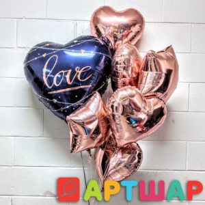 Фонтан шариков с гелием  "LOVE"
